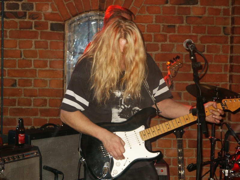 Jari Nieminen / Niilo Nuori & Hullu Hevonen