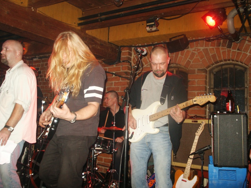 Juha Kanerva, Jari Nieminen, Pekka Jokiniemi & Jarmo Karjalainen / Niilo Nuori & Hullu Hevonen